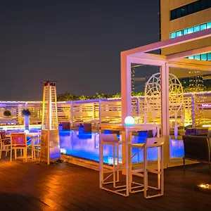 Hotell Media One, Dubai